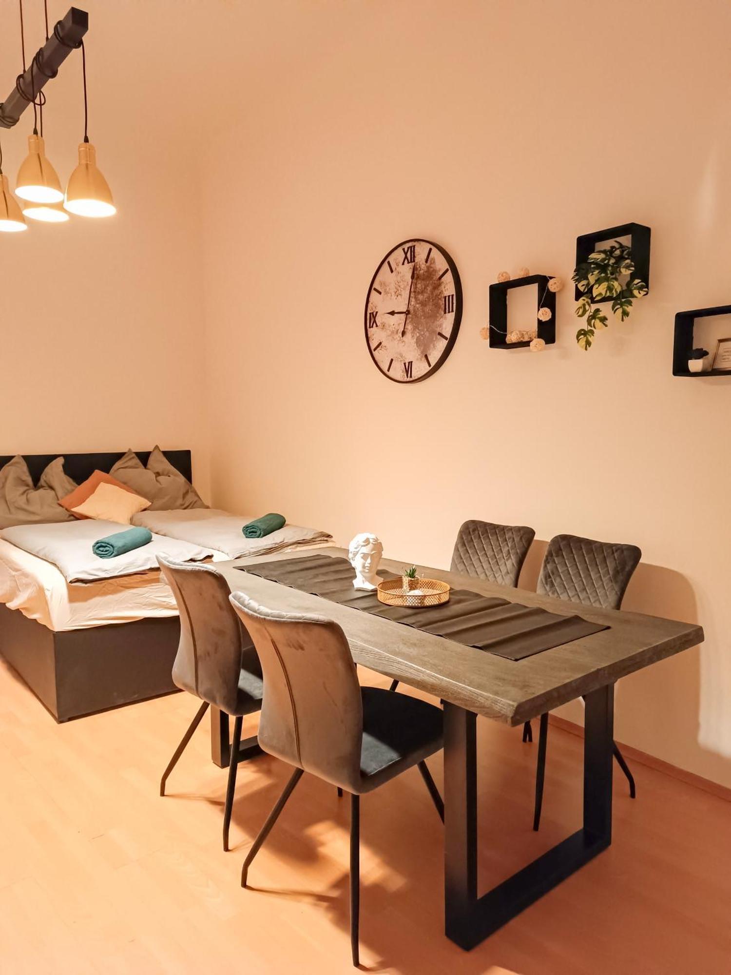 Cozy Vienna Apartments Bagian luar foto